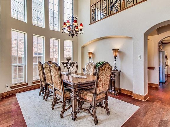 3rd image of 10132 Plainsman Ln