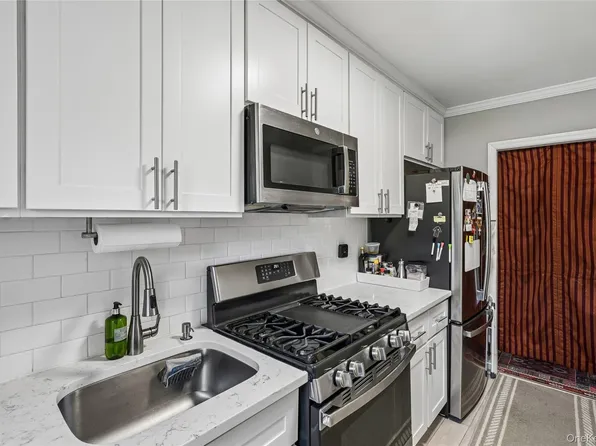 76-10 34th Avenue #3H, Jackson Heights, NY 11372