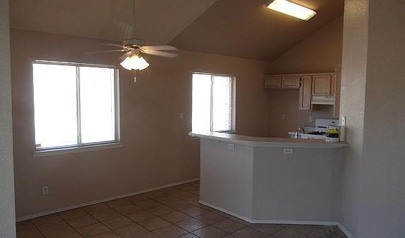 4th image of 3269 Royal Terrace Ln