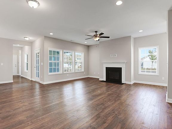 4803 Waves Pt-05 Compressed