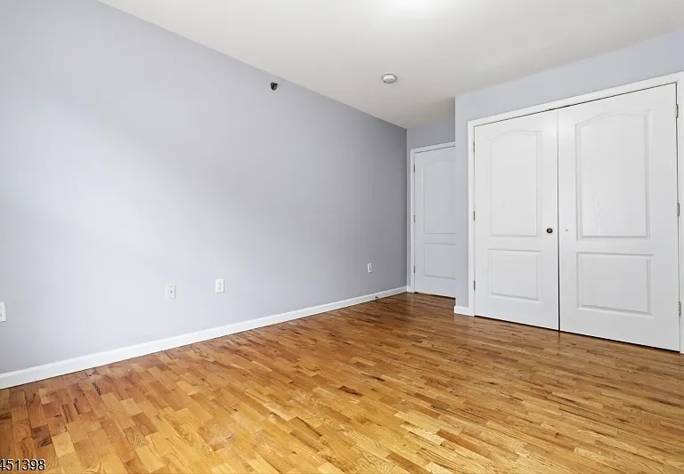 83 Farley Ave — Photo 12