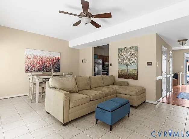 11409 Friars Walk Ct — Photo 7