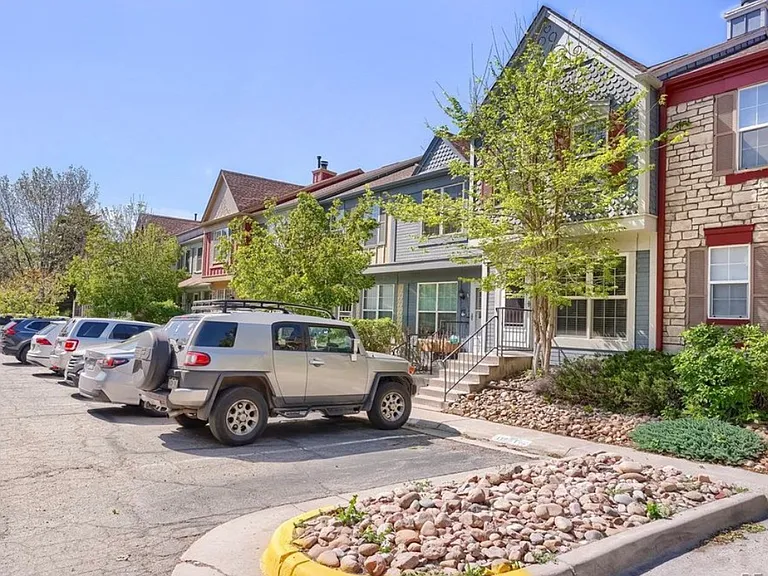11961 E Kepner Dr — Photo 18