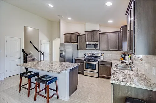 6230 Mason Way Photo 1