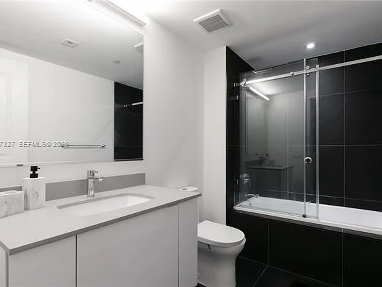 1600 NE 1st Ave #3609 — Photo 24