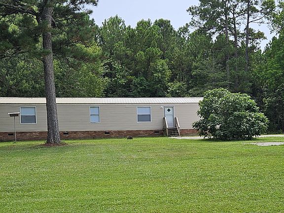 5th image of 610 E Branch Dr