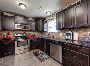 306 E Sweetwater Dr, Rogers, AR 72758