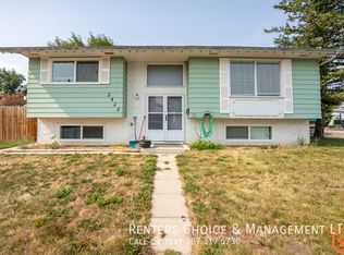 2422A 20th St N, Lethbridge, AB T1H3N2