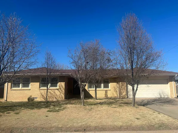 5830 Aspen Dr, Great Bend, KS 67530