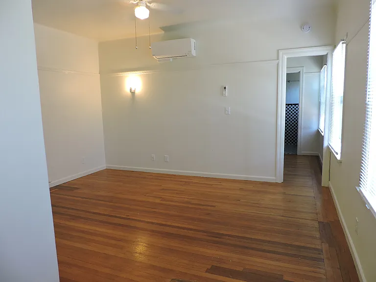 1517 17th St #9 — Photo 4