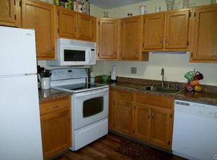 40 Glen Ridge Ct, New Milford, CT 06776