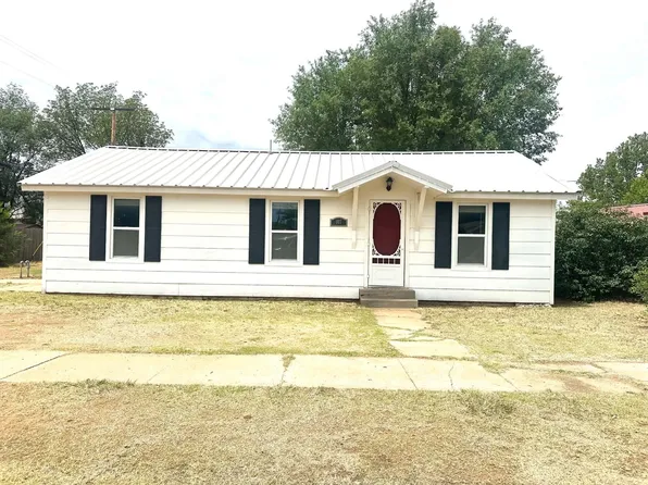 807 Avenue H, Hale Center, TX 79041