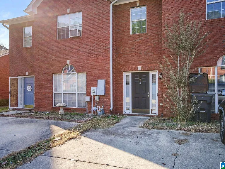 428428 Cambrian Ridge Trl — Photo 3