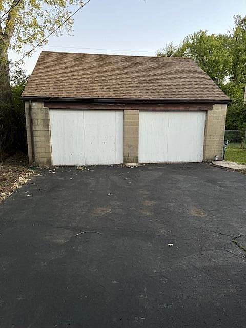 2nd image of 1018 Urana Ave