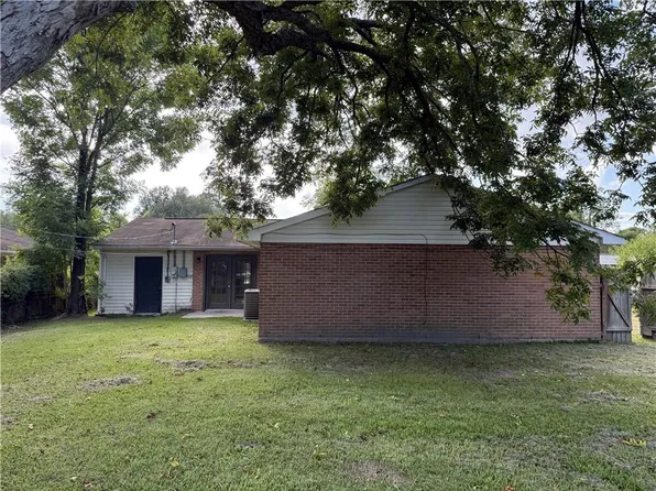 1444 Meadowlawn St, Slidell, LA 70460