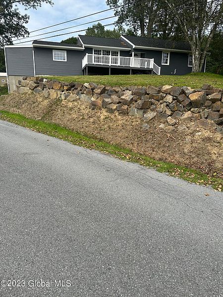 2nd image of 367 Goodman Road