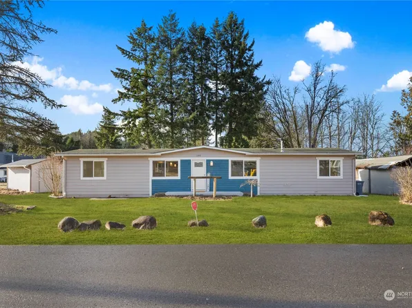 180 3rd Street NW, Carbonado, WA 98323