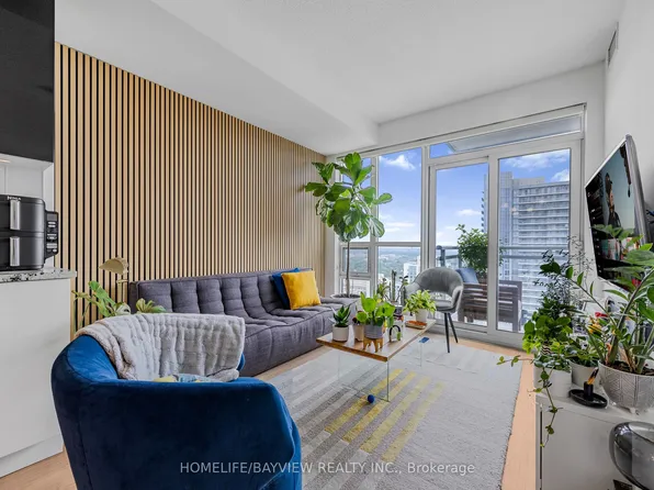 98 Lillian St #2316, Toronto, ON M4S 0A5