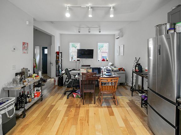 3rd image of 309 Leonard St #2