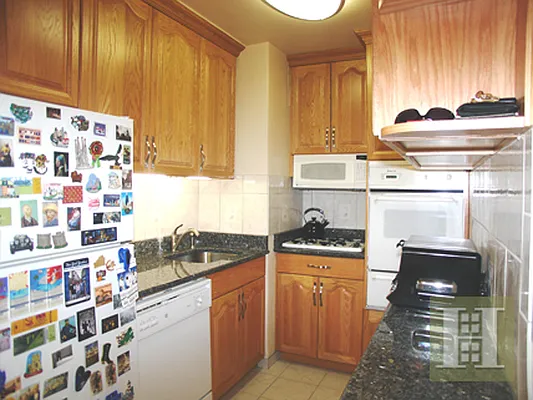 Sold by Halstead Real Estate | media 5