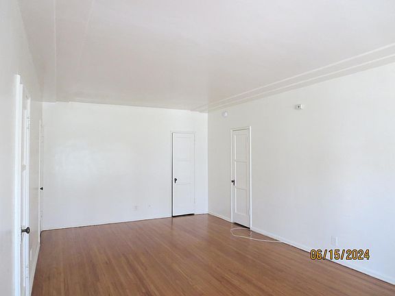 2nd image of 5648 W 6th St #1