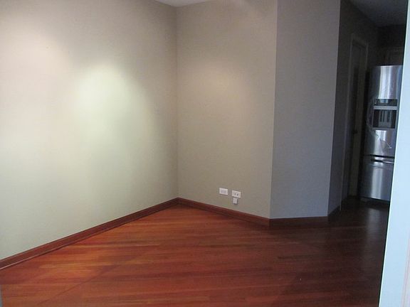 4th image of 1522 Poplar Creek Dr