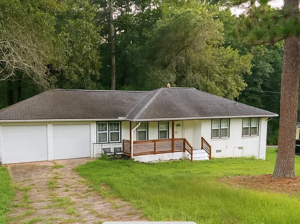 365 Kemolay Rd SW, Mableton, GA 30126