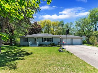 807 W Benita St, Greenville, MI 48838