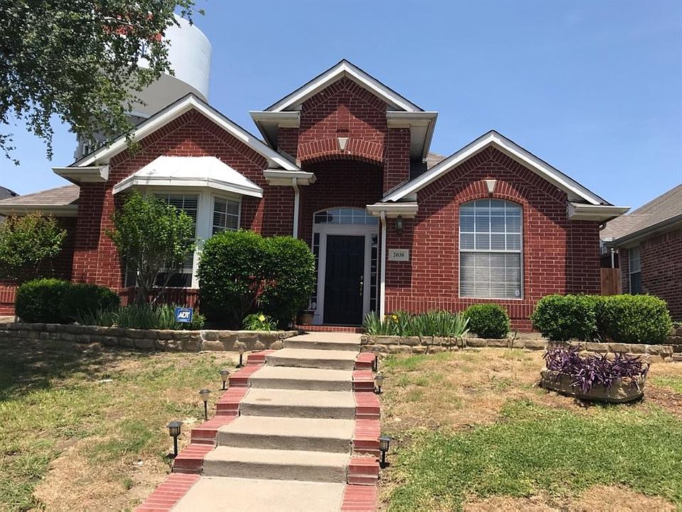 1st image of 2038 Westbury Ln
