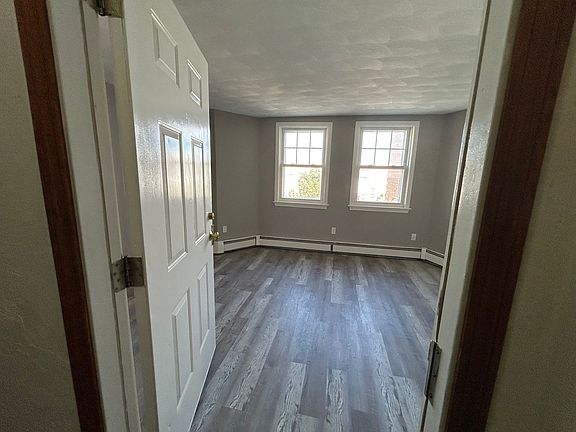 2nd image of 97 Atlantic Ave APT 2