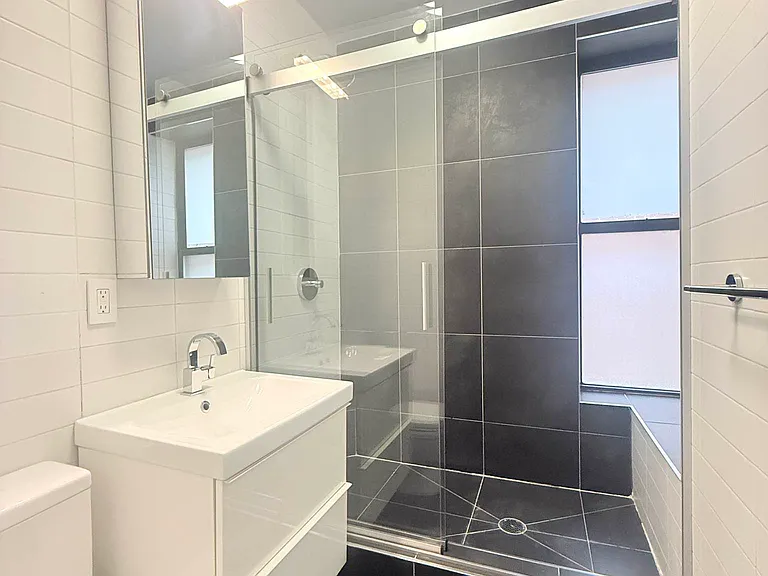 216 W 22nd St #4FE — Photo 11