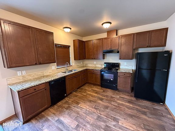 4th image of 710 N 29th Ave #1