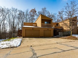 112 Kimrose Ln #112, Broadview Heights, OH 44147