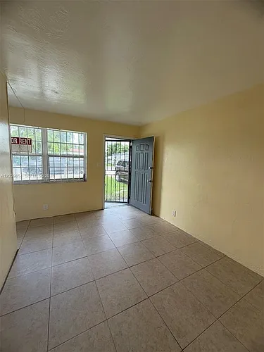 1732 NW 75th St #1732 Photo 1
