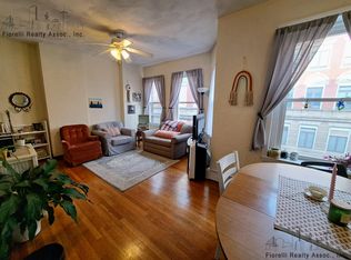 61 Prince St #4, Boston, MA 02113