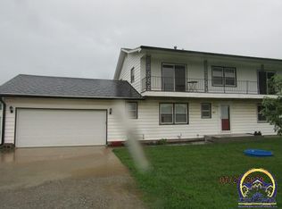 2863 46th St, Topeka, KS 66617