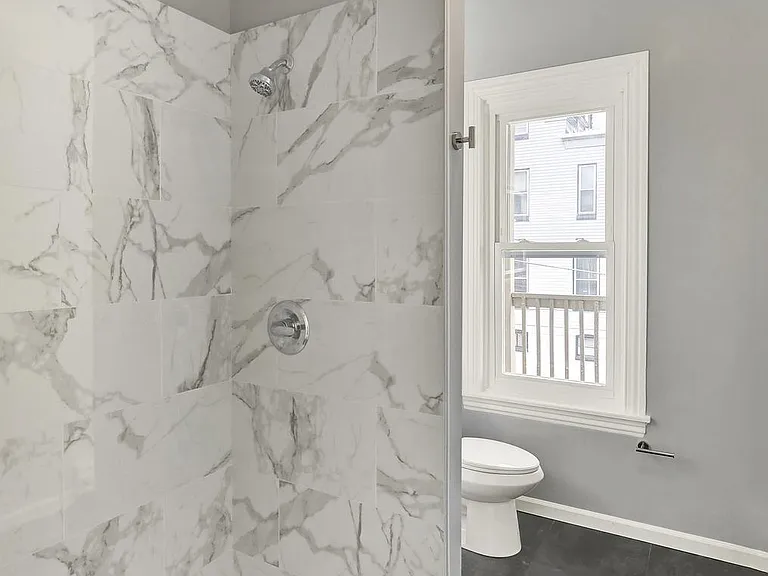 1156 Franklin St #3 — Photo 6