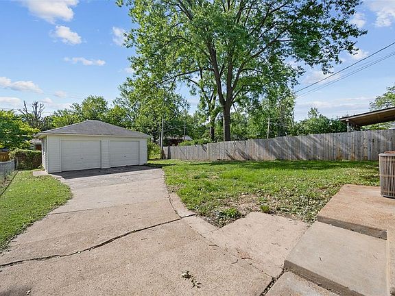 3rd image of 4404 Herbert Ave