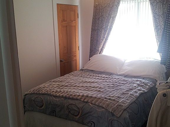 4th image of 3146 Margaret St