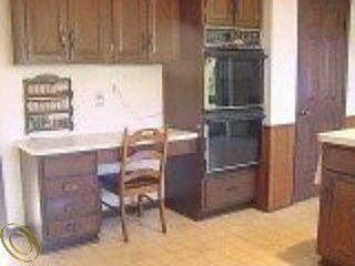 2nd image of 4555 Valleyview Dr