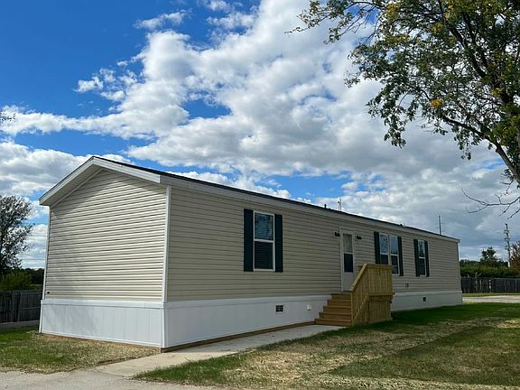 2nd image of 2800 W Memorial Dr #164
