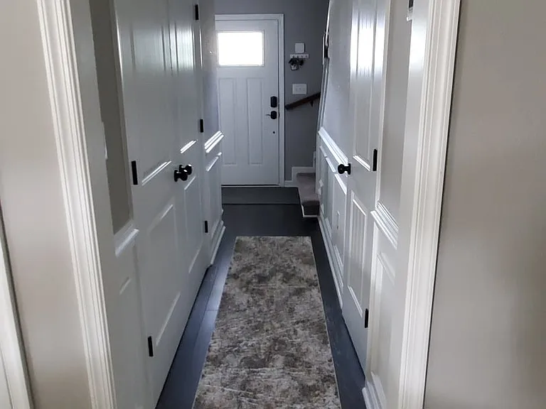 63 Sycamore Ave — Photo 2