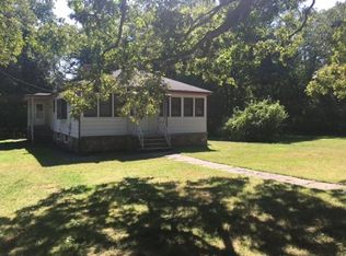 514 Collins Corner Rd, Dartmouth, MA 02747