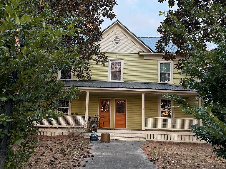 117 Post Office Rd #A — Photo 1