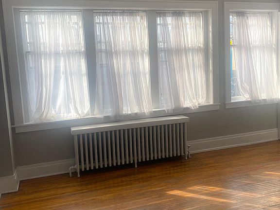 3rd image of 735 Elmwood Ave