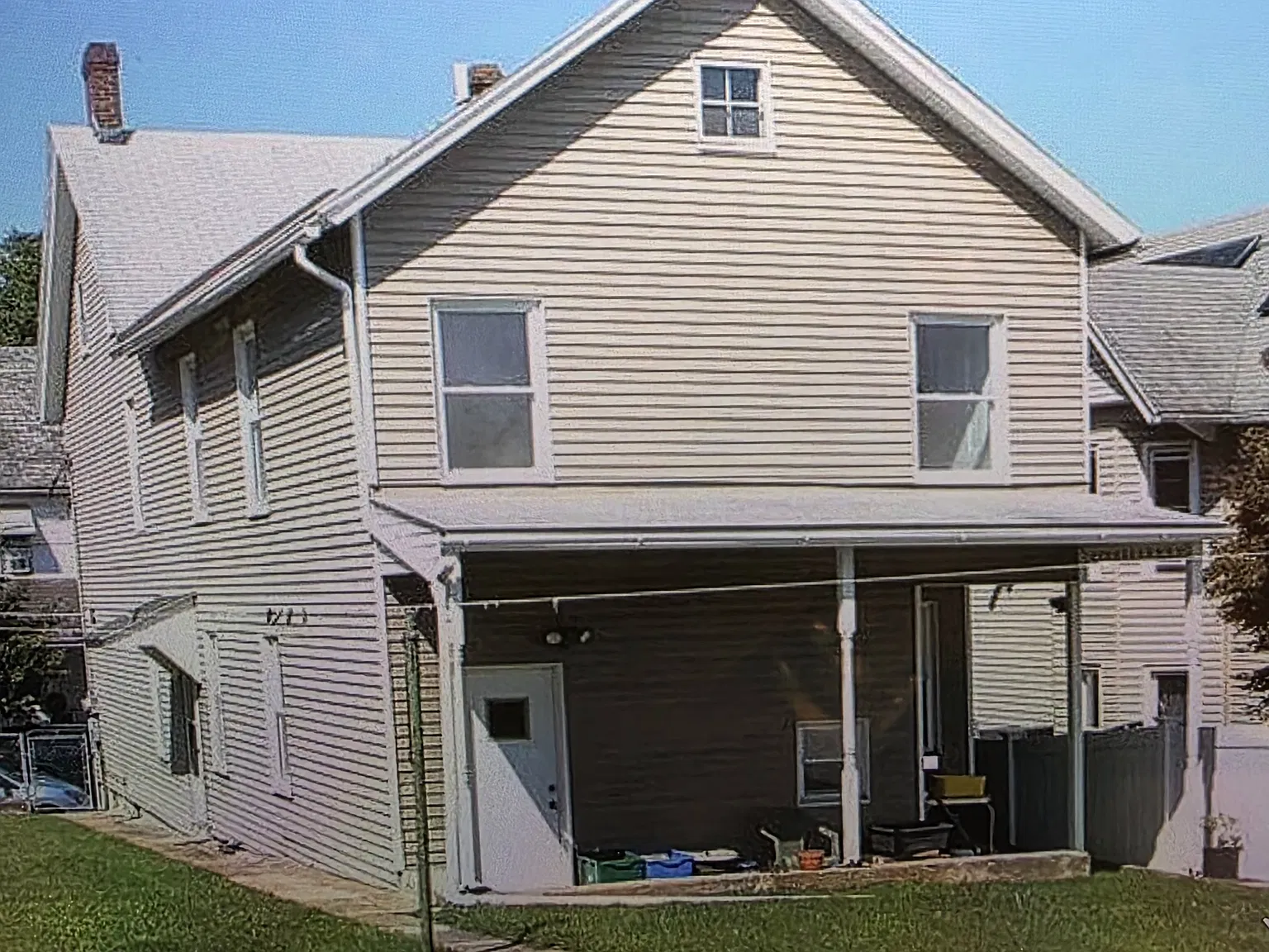 2 bed, 868 sqft, $1,550 — Photo 1