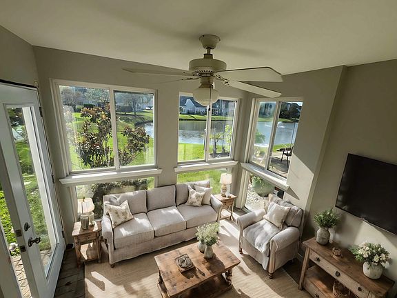 4th image of 145 Wimbledon Way #145