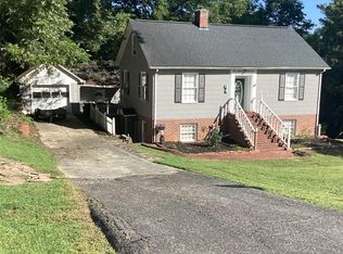 127 Chestnut St, Lincolnton, NC 28092