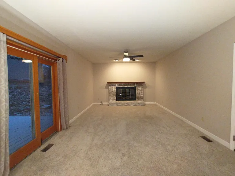 502 Kimberly Ln — Photo 4