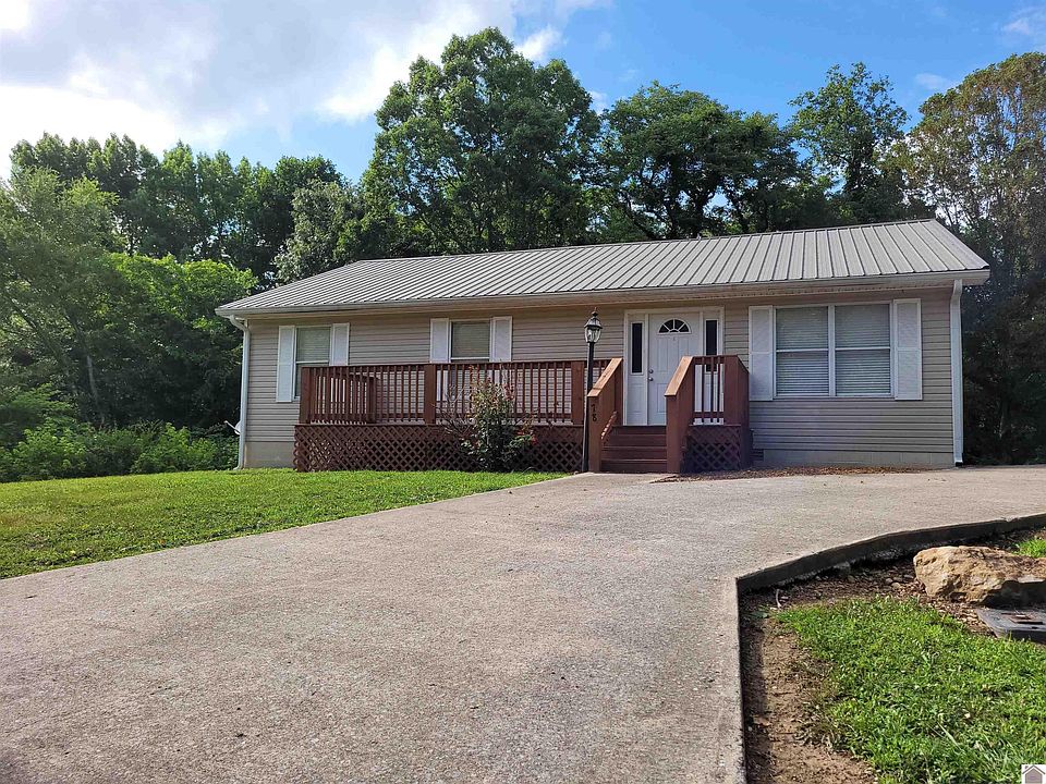 1st image of 78 Hills Hollow Dr
